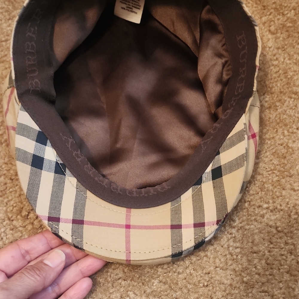 Burberry Newsboy Cap - Picture 8 of 11
